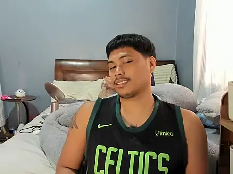 Snapshot of LuisitoJuancho55 chatting on March 8, 2026, 7:45 am LuisitoJuancho55 online show from March 8, 2026, 7:45 am