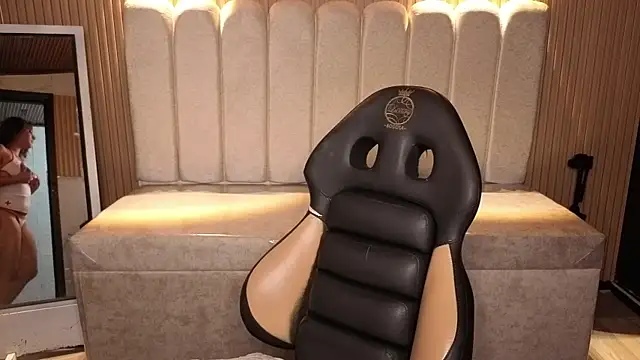 Kendall rossii  online show from November 27, 2025, 3:19 am