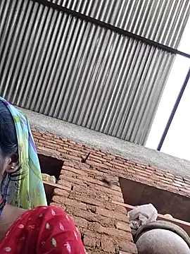 Snapshot of Co_punam chatting on October 8, 2025, 10:13 am Co punam online show from October 8, 2025, 10:13 am