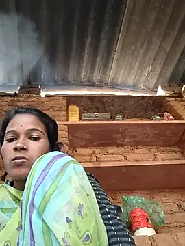 Snapshot of Co_punam chatting on October 15, 2025, 2:01 am Co punam online show from October 15, 2025, 2:01 am