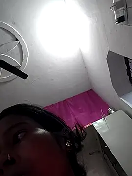 Snapshot of Co_punam chatting on November 5, 2025, 1:05 am Co punam online show from November 5, 2025, 1:05 am