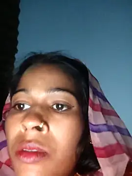 Snapshot of Co_punam chatting on November 24, 2025, 12:43 am Co punam online show from November 24, 2025, 12:43 am