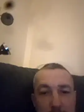 Nyctalopie8579 online show from February 16, 2026, 5:20 pm