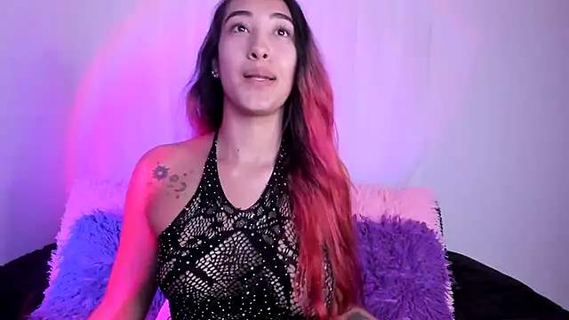 Snapshot of HeidyRousse chatting on May 26, 2026, 11:06 am HeidyRousse online show from May 26, 2026, 11:06 am