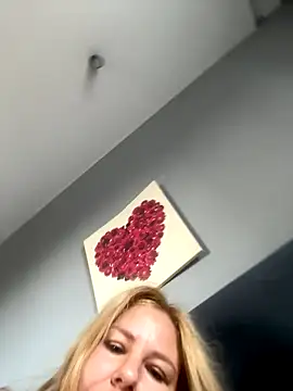 Passion-Blondy online show from September 11, 2025, 6:13 am