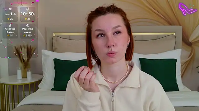 ClaireMathis online show from March 24, 2026, 2:33 pm