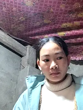 gio-thu online show from March 8, 2026, 4:27 am