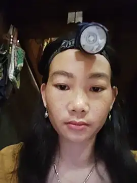 Snapshot of gio-thu chatting on July 20, 2026, 4:27 am gio-thu online show from July 20, 2026, 4:27 am