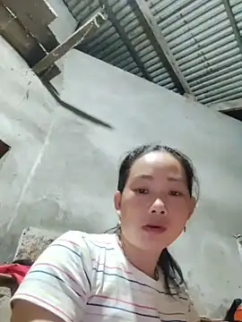 Snapshot of gio-thu chatting on July 22, 2026, 12:19 pm gio-thu online show from July 22, 2026, 12:19 pm