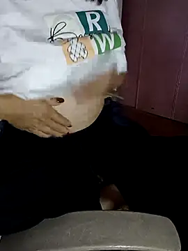 Jonaa99 online show from February 18, 2026, 7:04 am