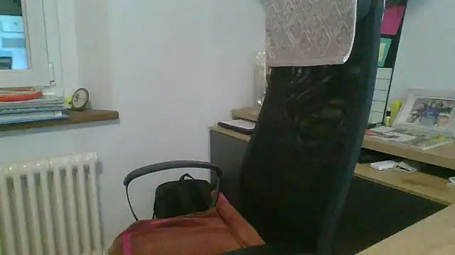 Kawayleo online show from March 3, 2026, 10:32 am