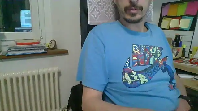 Snapshot of Kawayleo chatting on May 9, 2026, 10:20 am Kawayleo online show from May 9, 2026, 10:20 am