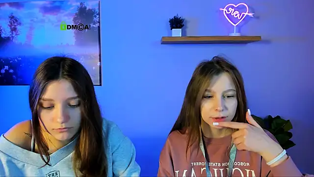 dana sweet   online show from October 24, 2025, 8:33 am