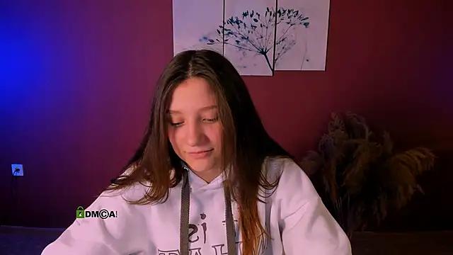 dana sweet   online show from November 4, 2025, 7:46 pm