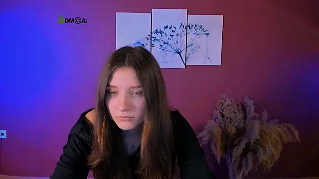 dana sweet   online show from November 10, 2025, 7:46 pm