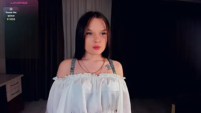 RonnieSchmertz online show from April 17, 2026, 6:44 pm