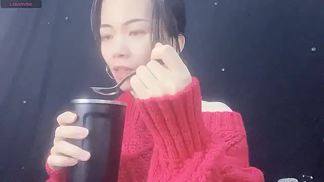 Lynnalltop-165-KeKe online show from November 5, 2025, 12:43 am