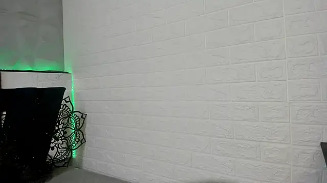 pamela velazco online show from October 9, 2025, 1:09 pm