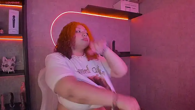 irisfeitan online show from October 21, 2025, 10:05 am