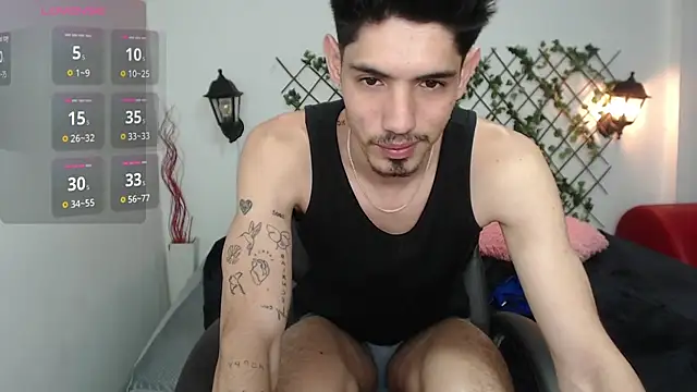 fabrizzio Monti online show from October 10, 2025, 6:40 pm