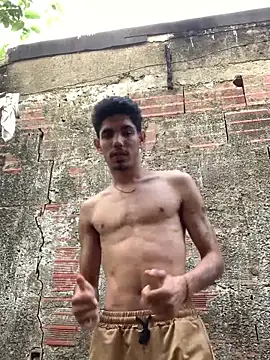 fabrizzio Monti online show from December 18, 2025, 8:59 pm