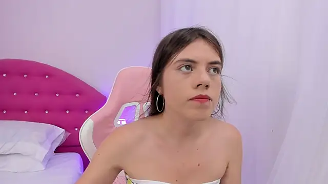 Juana miel online show from April 18, 2026, 7:58 pm