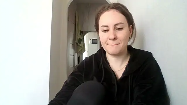 MeadowEyes online show from April 2, 2026, 9:40 am