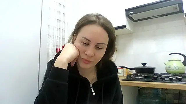 MeadowEyes online show from April 21, 2026, 6:55 pm