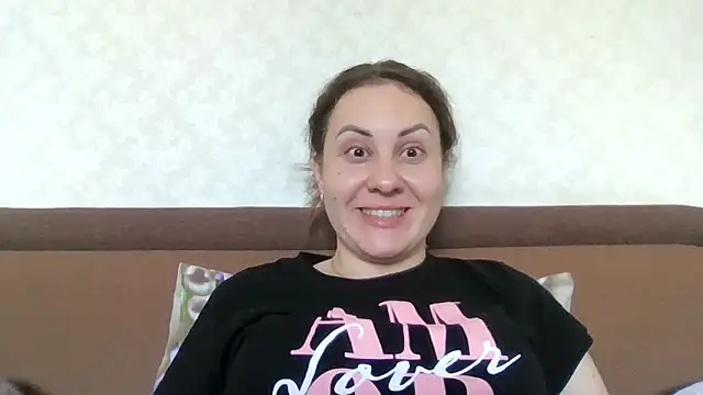 MeadowEyes online show from June 6, 2026, 11:37 am
