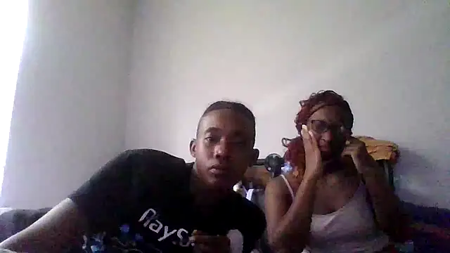 dezzidavill online show from July 19, 2026, 4:33 pm