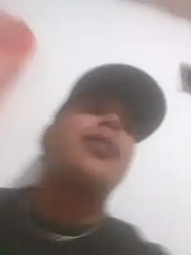 camilo44467 online show from October 18, 2025, 1:52 am