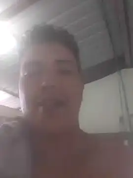 camilo44467 online show from November 2, 2025, 9:39 pm