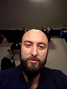 BeppeRagnar online show from November 13, 2025, 7:35 pm