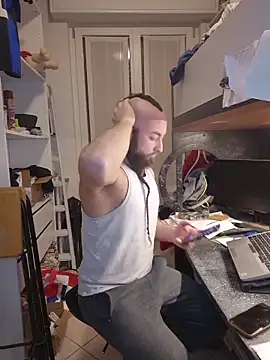 BeppeRagnar online show from December 19, 2025, 4:25 pm