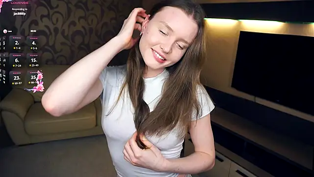 SunRinglein online show from October 25, 2025, 6:13 pm