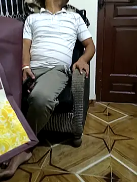 Yogesh 89 online show from October 14, 2025, 2:07 pm