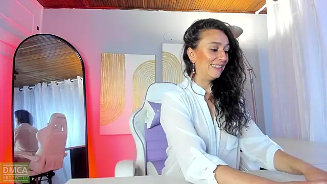 indigo wild  online show from February 3, 2026, 6:22 am