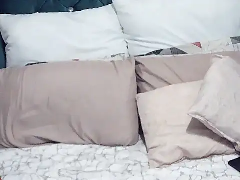 STOCKS24 online show from November 21, 2025, 4:38 pm