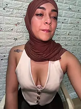 CelestSkyy online show from December 3, 2025, 8:40 pm