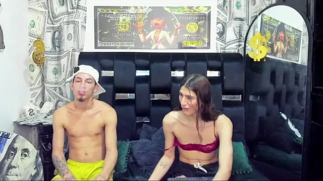 Pride couple online show from November 16, 2025, 11:21 pm