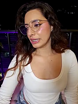 Meganthomson online show from February 28, 2026, 2:56 am