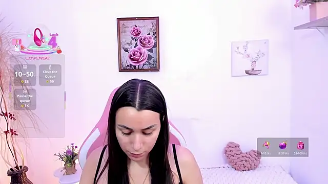 EmmaMyers1 online show from June 26, 2026, 9:52 pm