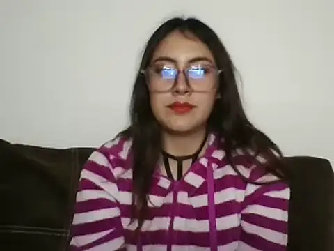 Mar 00c online show from October 13, 2025, 5:51 am