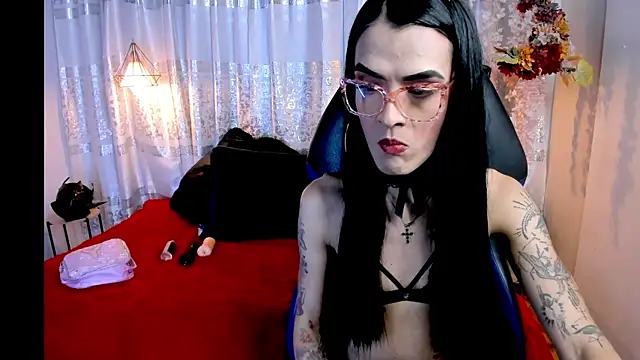 ZAMMIRA online show from October 22, 2025, 5:52 am