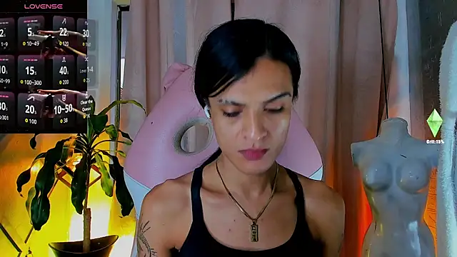 Snapshot of ZAMMIRA chatting on June 6, 2026, 11:59 am ZAMMIRA online show from June 6, 2026, 11:59 am