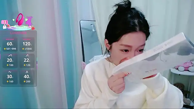 jiangjiangas online show from March 11, 2026, 10:49 pm