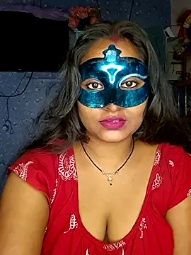 Sweet-Maddlina online show from May 30, 2026, 1:03 am