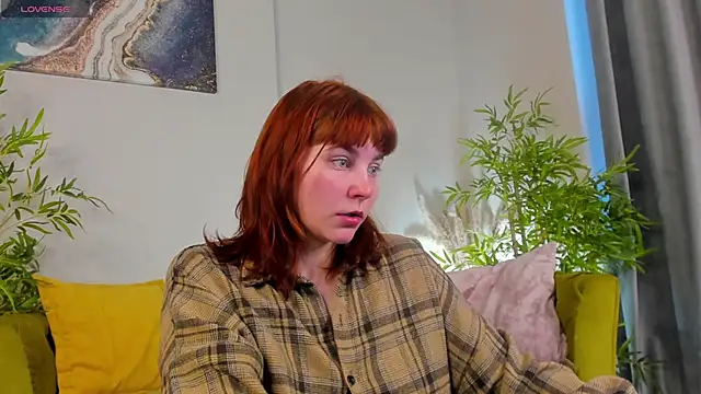 Rene Shine online show from November 15, 2025, 9:17 am