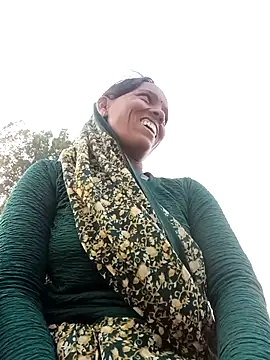 Cutsedi3 online show from November 16, 2025, 11:16 am