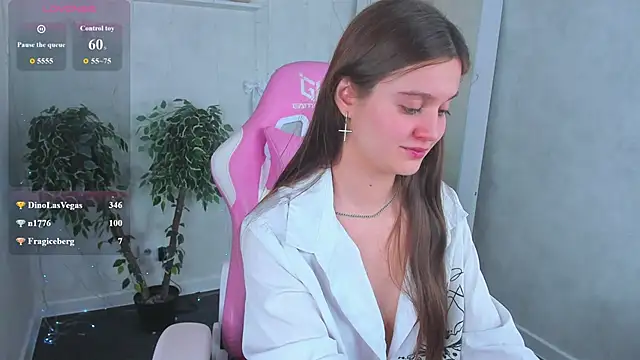 Renesmy Black online show from April 21, 2026, 2:51 am